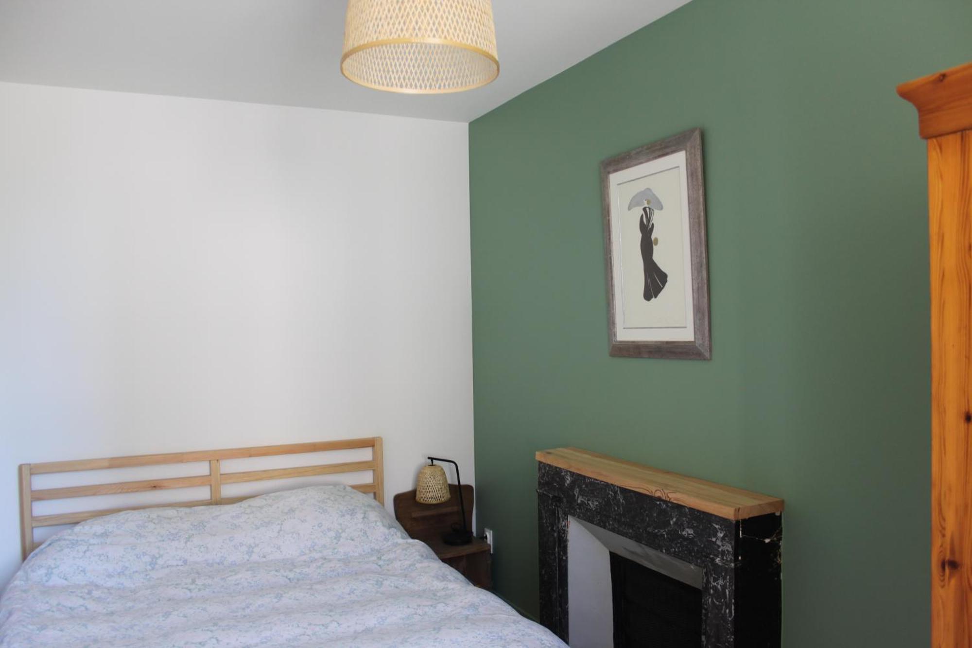 Comfortable Village In With Access To Large Garden With Beautiful Views * Barbieres